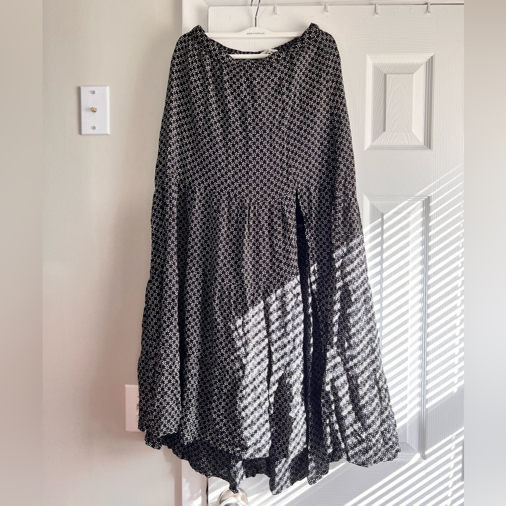 Abercrombie midi skirt
